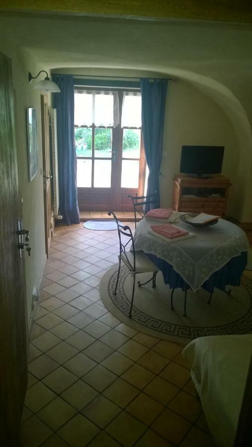 Bed and Breakfast Les Griottes à Charols Extérieur photo